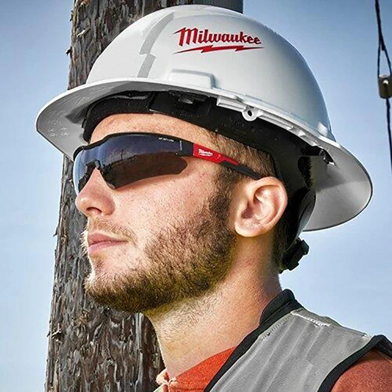 Milwaukee Anti Scratch Tinted Safety Glasses