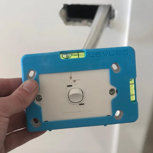 LEVLEC 2 in 1 Electricians level - Classic